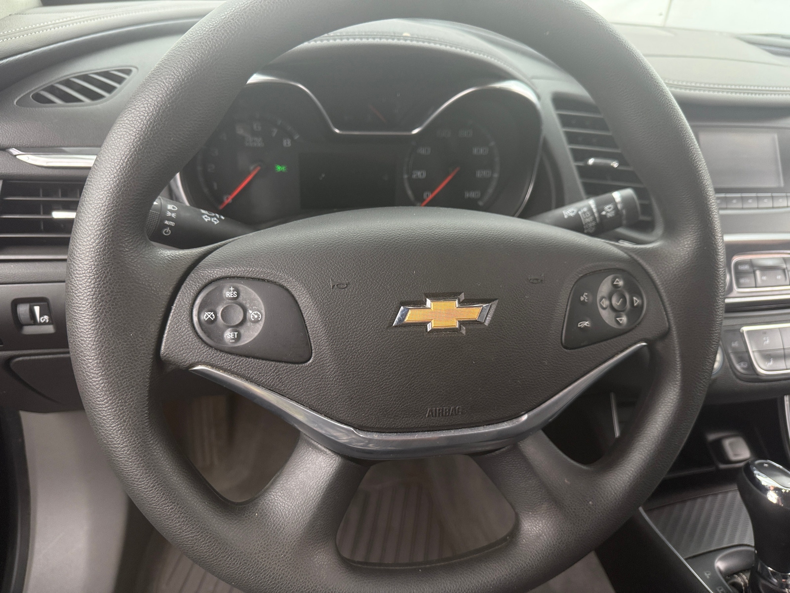 Thumbnail: 2014 Chevrolet Impala - 5