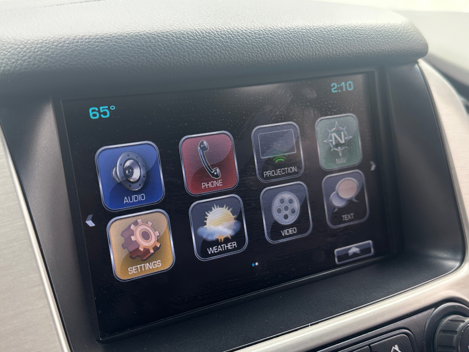 Thumbnail: 2018 GMC Yukon - 3