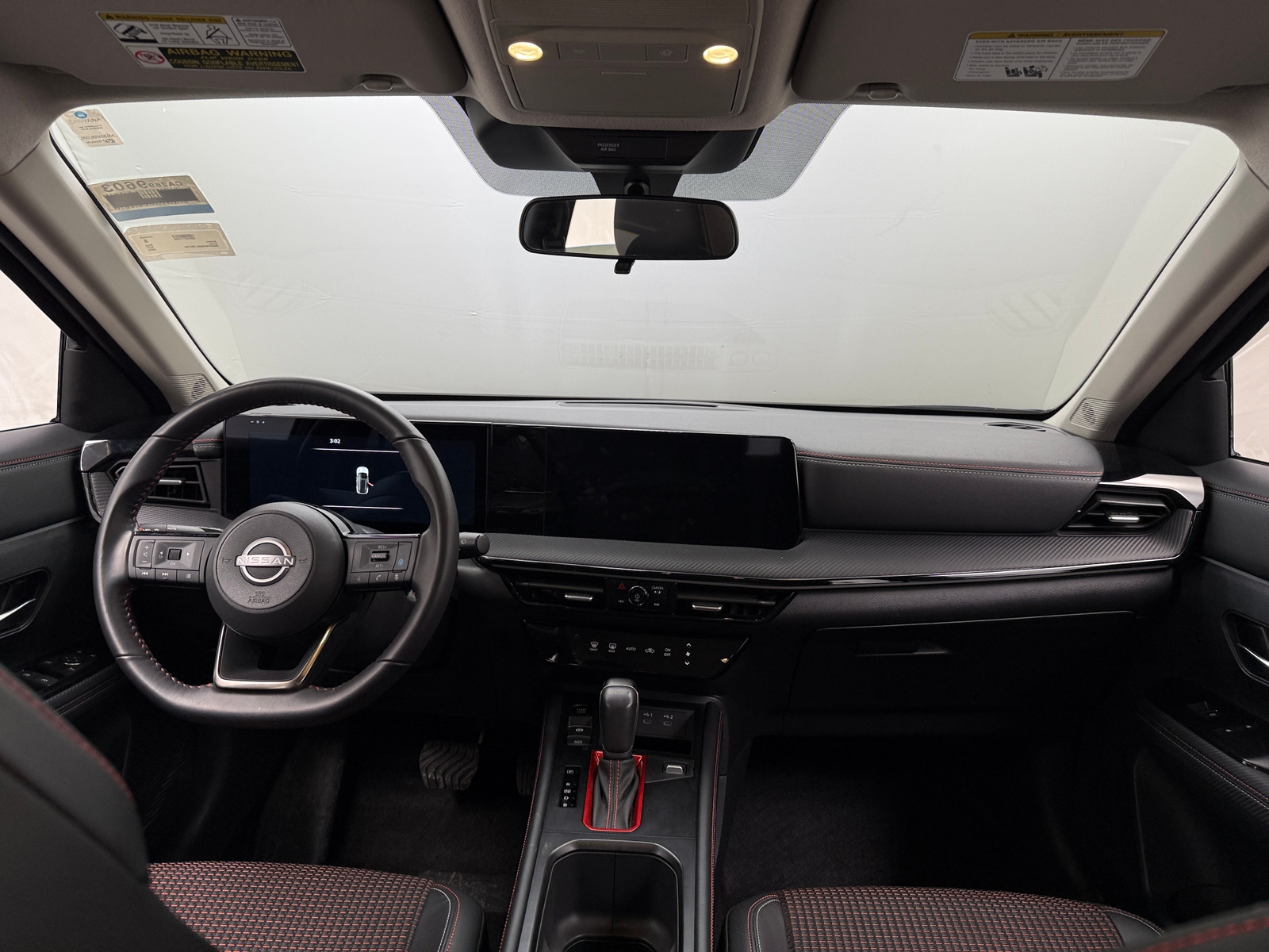 Thumbnail: 2025 Nissan Kicks - 2