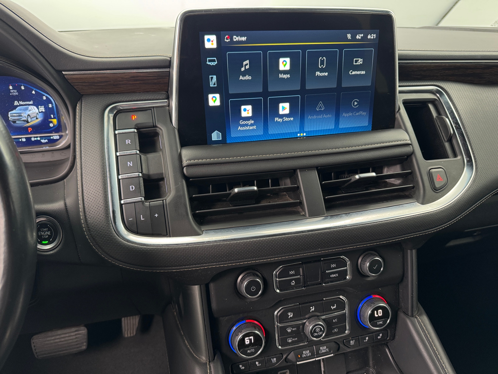 Thumbnail: 2022 Chevrolet Suburban - 3