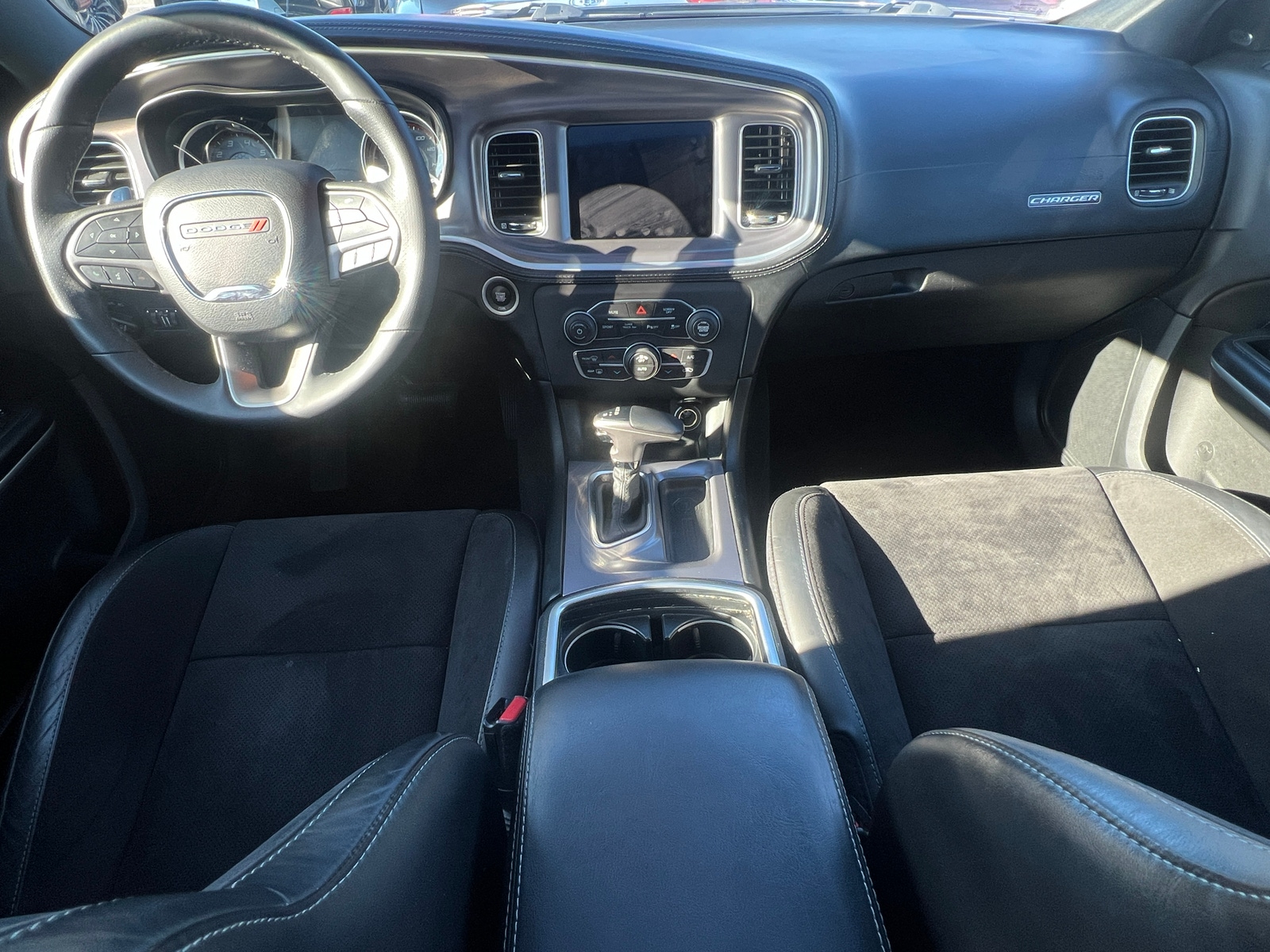 Thumbnail: 2019 Dodge Charger - 2