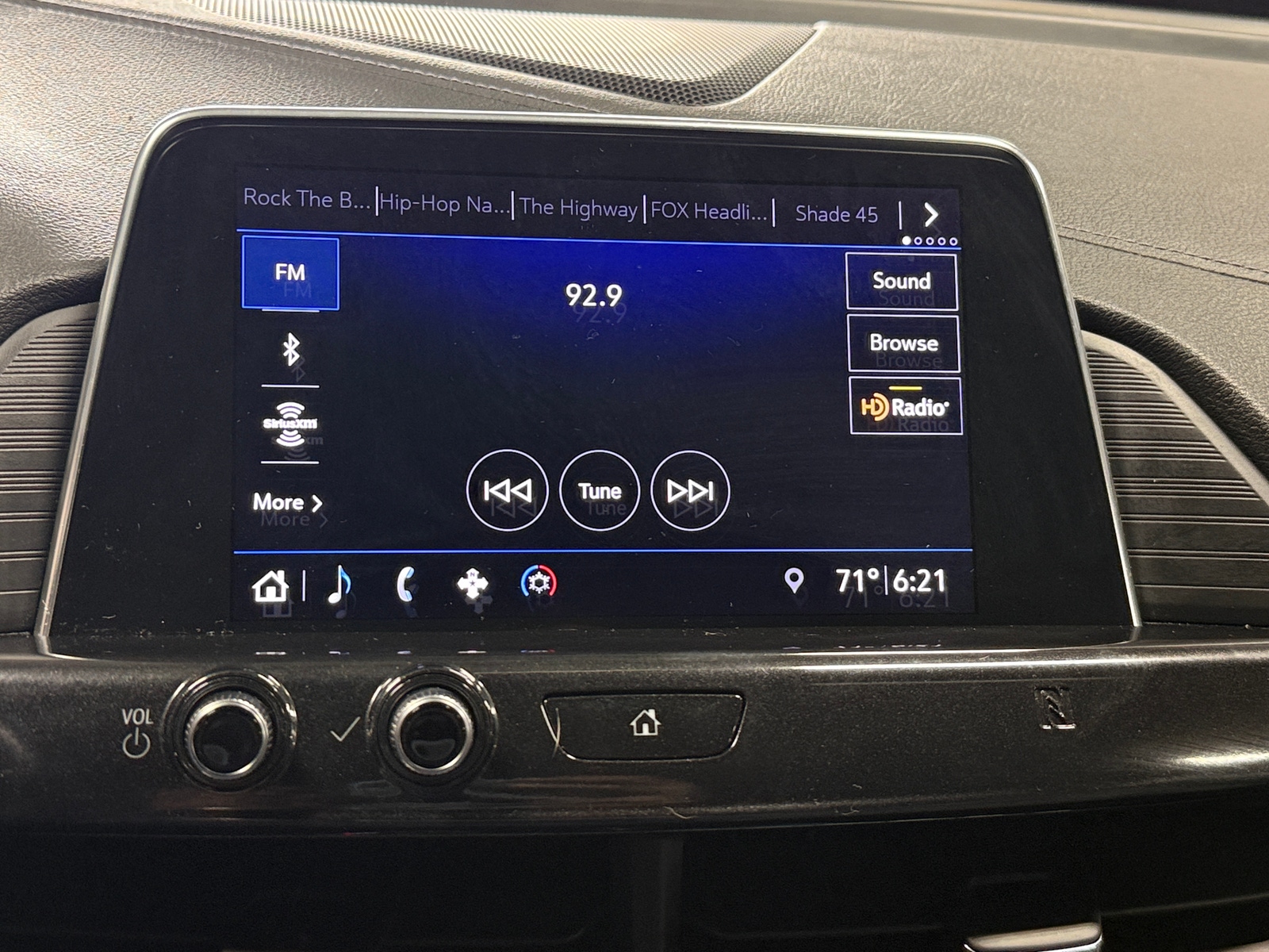 Thumbnail: 2020 Cadillac CT4 - 3