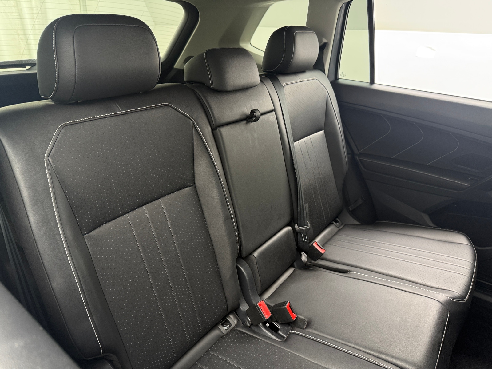 Thumbnail: 2024 Volkswagen Tiguan - 5