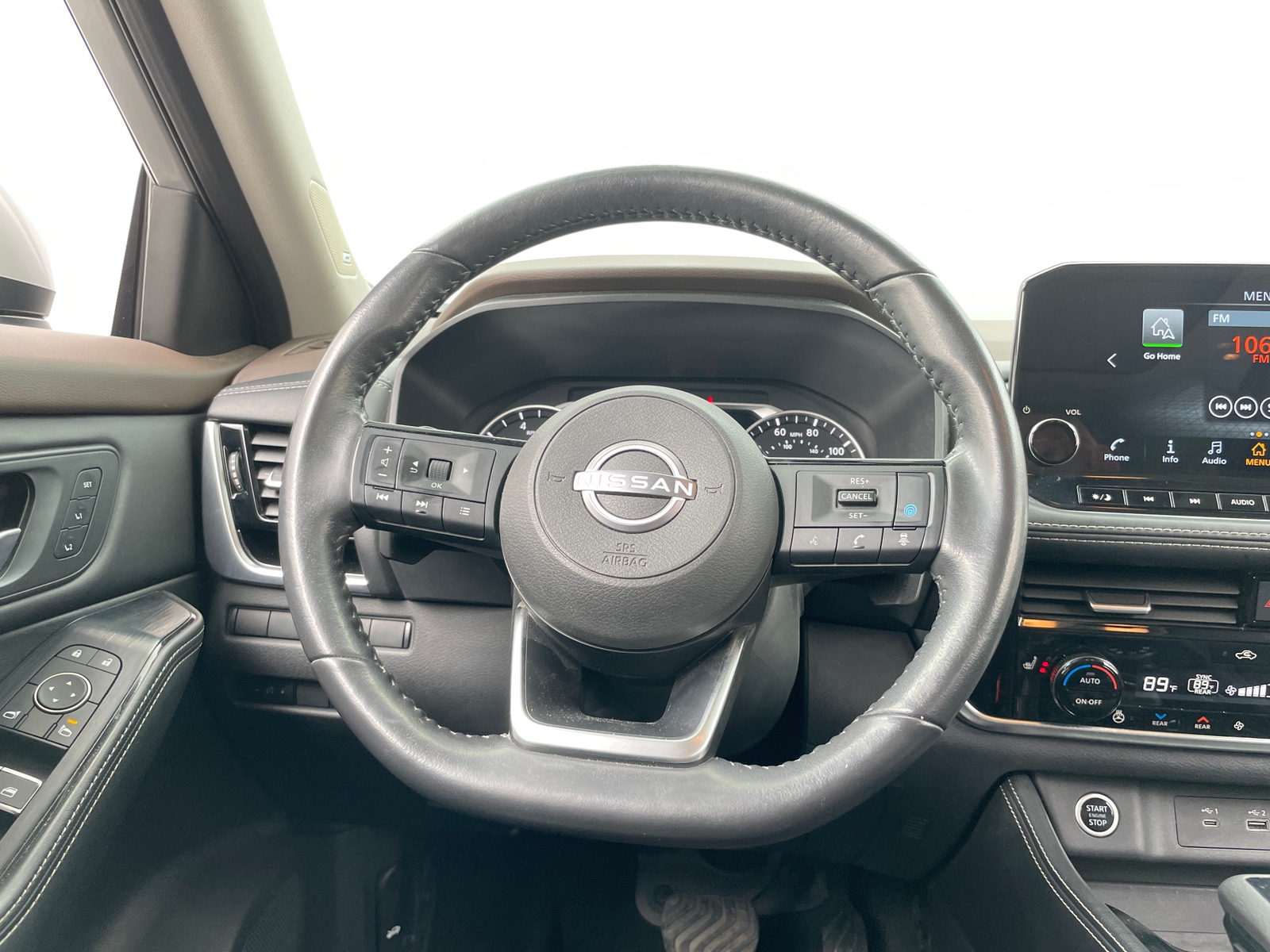 Thumbnail: 2023 Nissan Rogue - 4