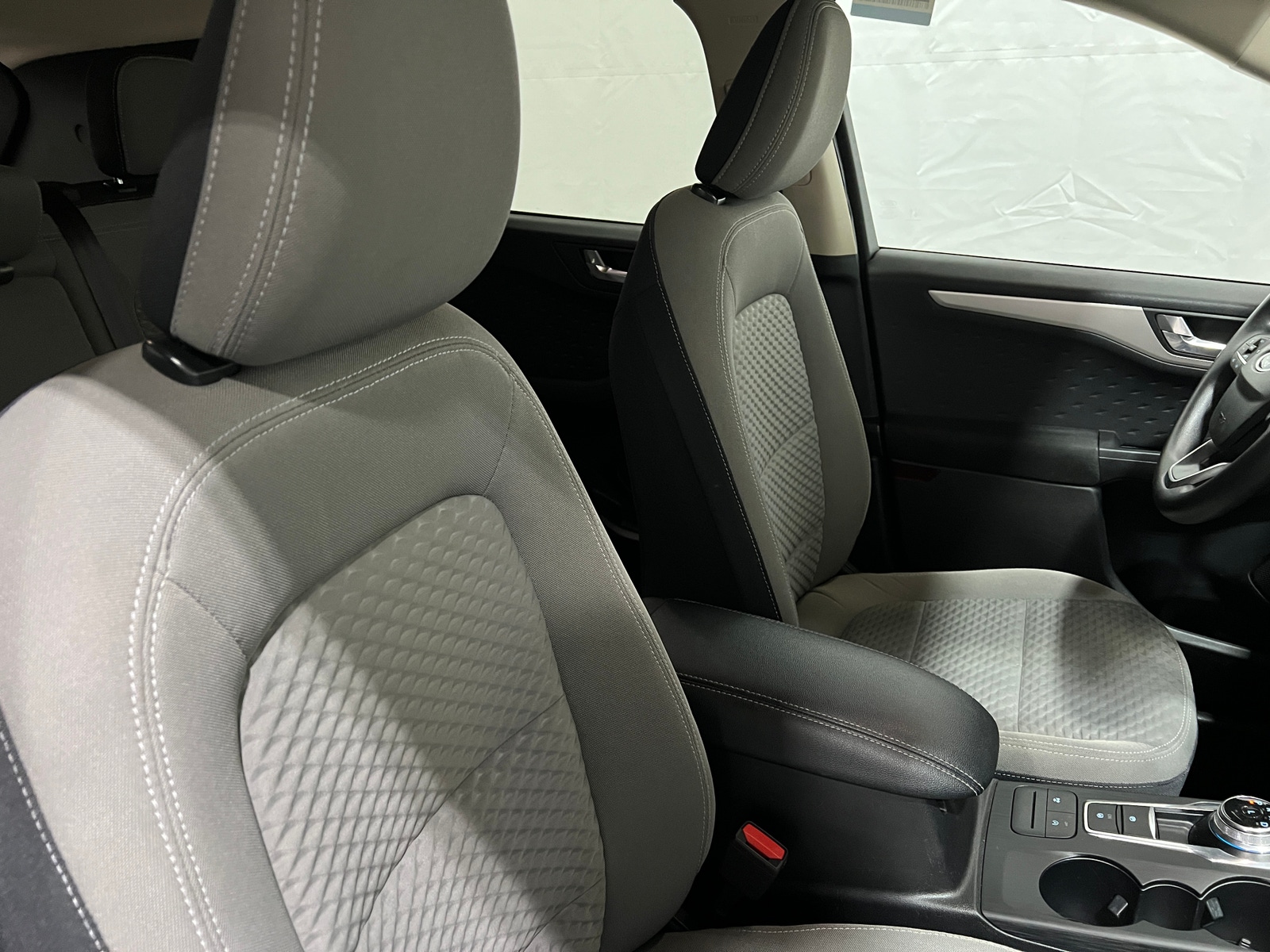 Thumbnail: 2020 Ford Escape - 2