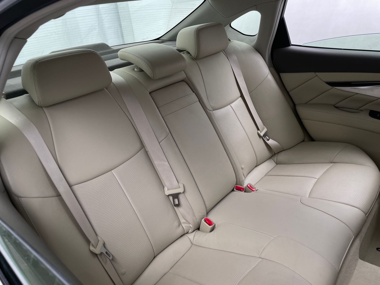 Thumbnail: 2016 INFINITI Q70 - 5