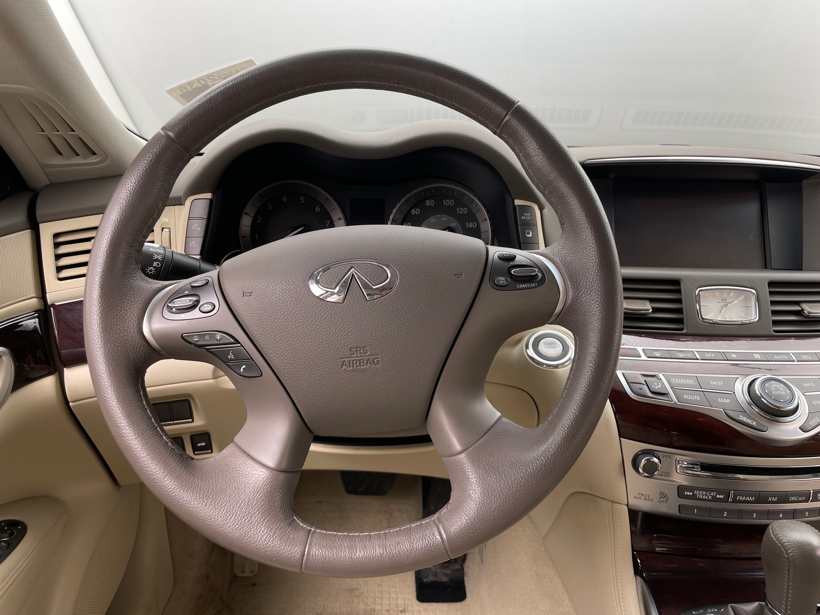 Thumbnail: 2016 INFINITI Q70 - 4