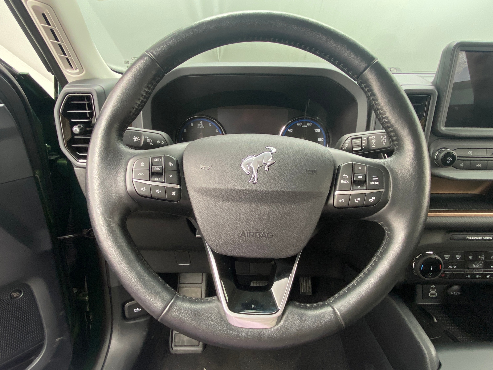 Thumbnail: 2023 Ford Bronco Sport - 4