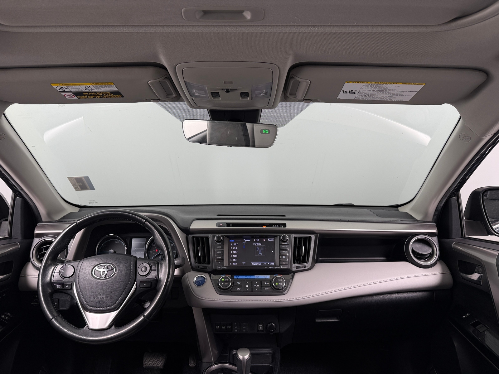 Thumbnail: 2018 Toyota RAV4 - 2