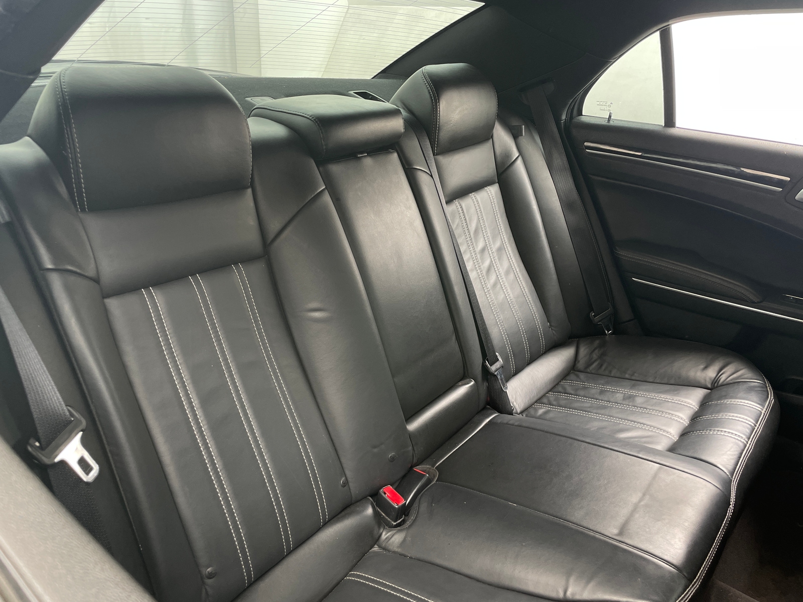 Thumbnail: 2017 Chrysler 300 - 5