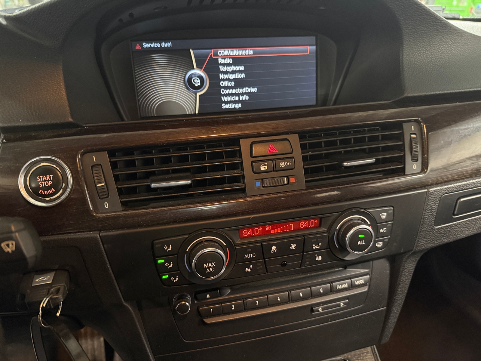 Thumbnail: 2013 BMW 3 Series - 3