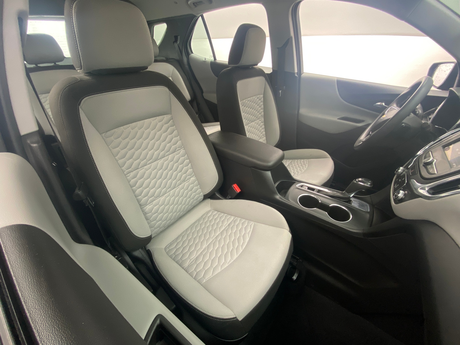 Thumbnail: 2020 Chevrolet Equinox - 2