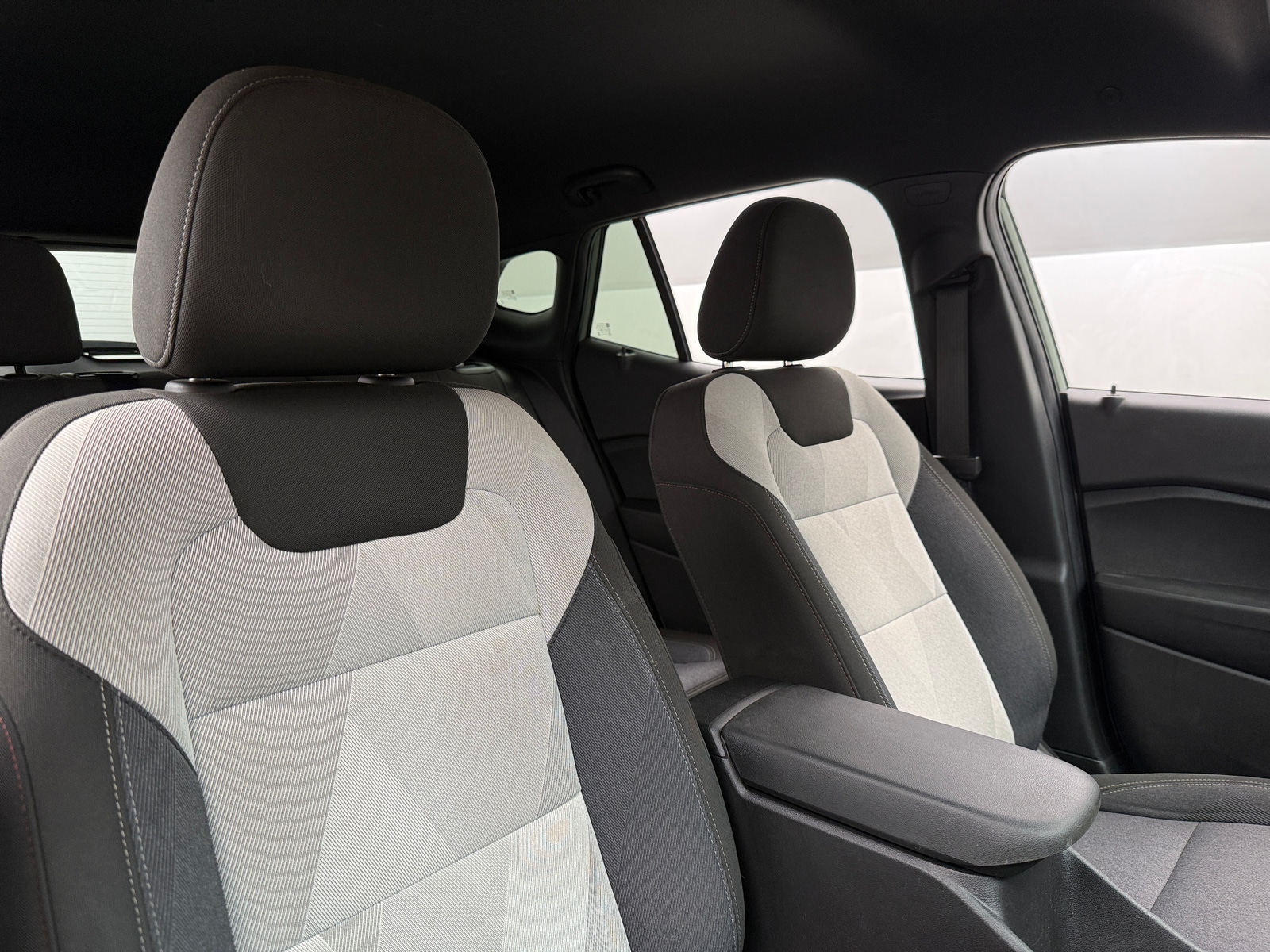 Thumbnail: 2024 Chevrolet Trax - 2