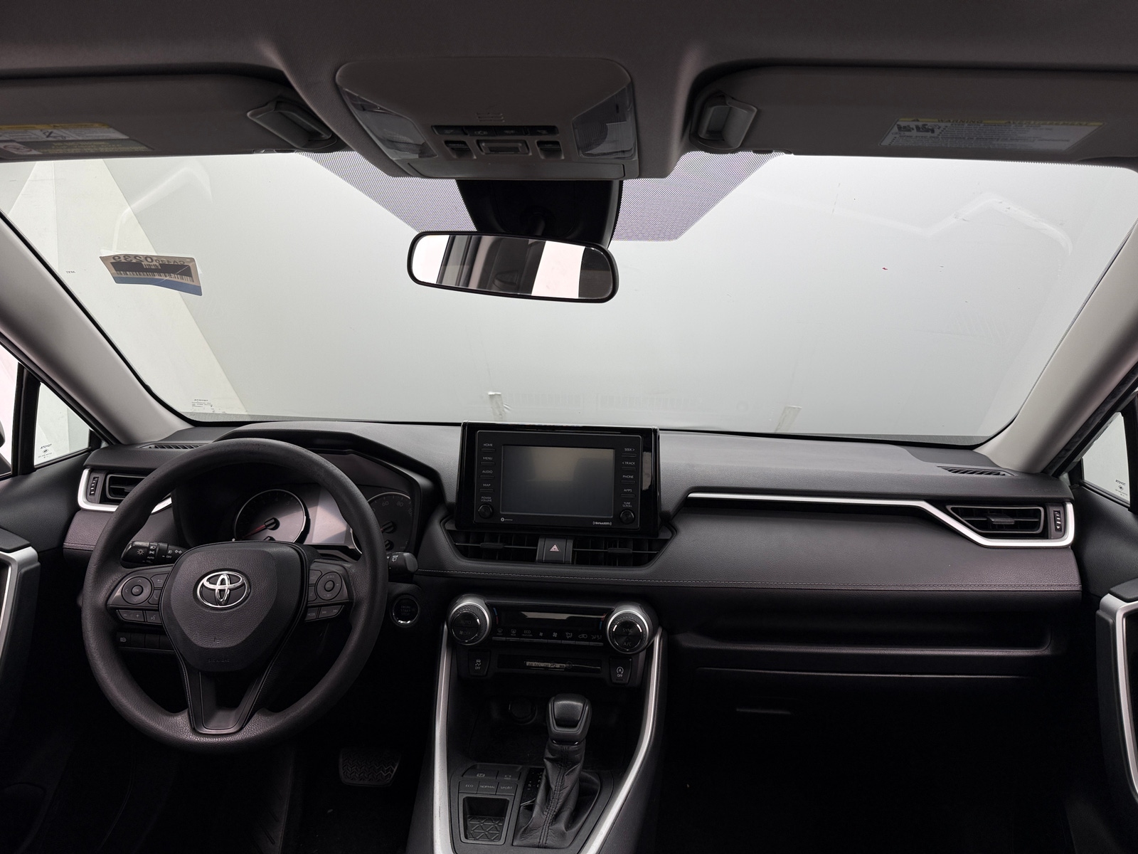 Thumbnail: 2020 Toyota RAV4 - 3