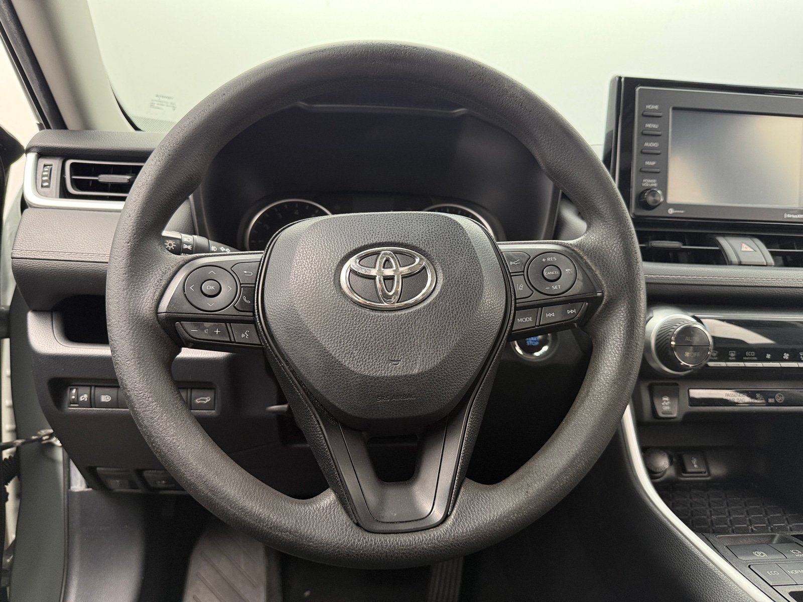 Thumbnail: 2020 Toyota RAV4 - 5