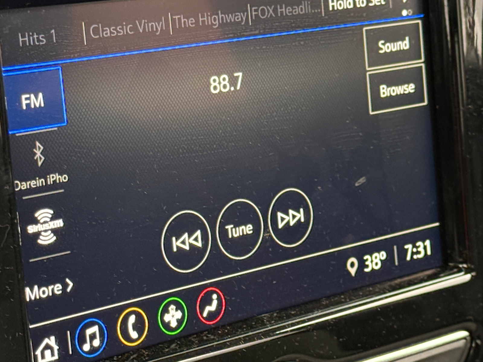 Thumbnail: 2020 Chevrolet Traverse - 4