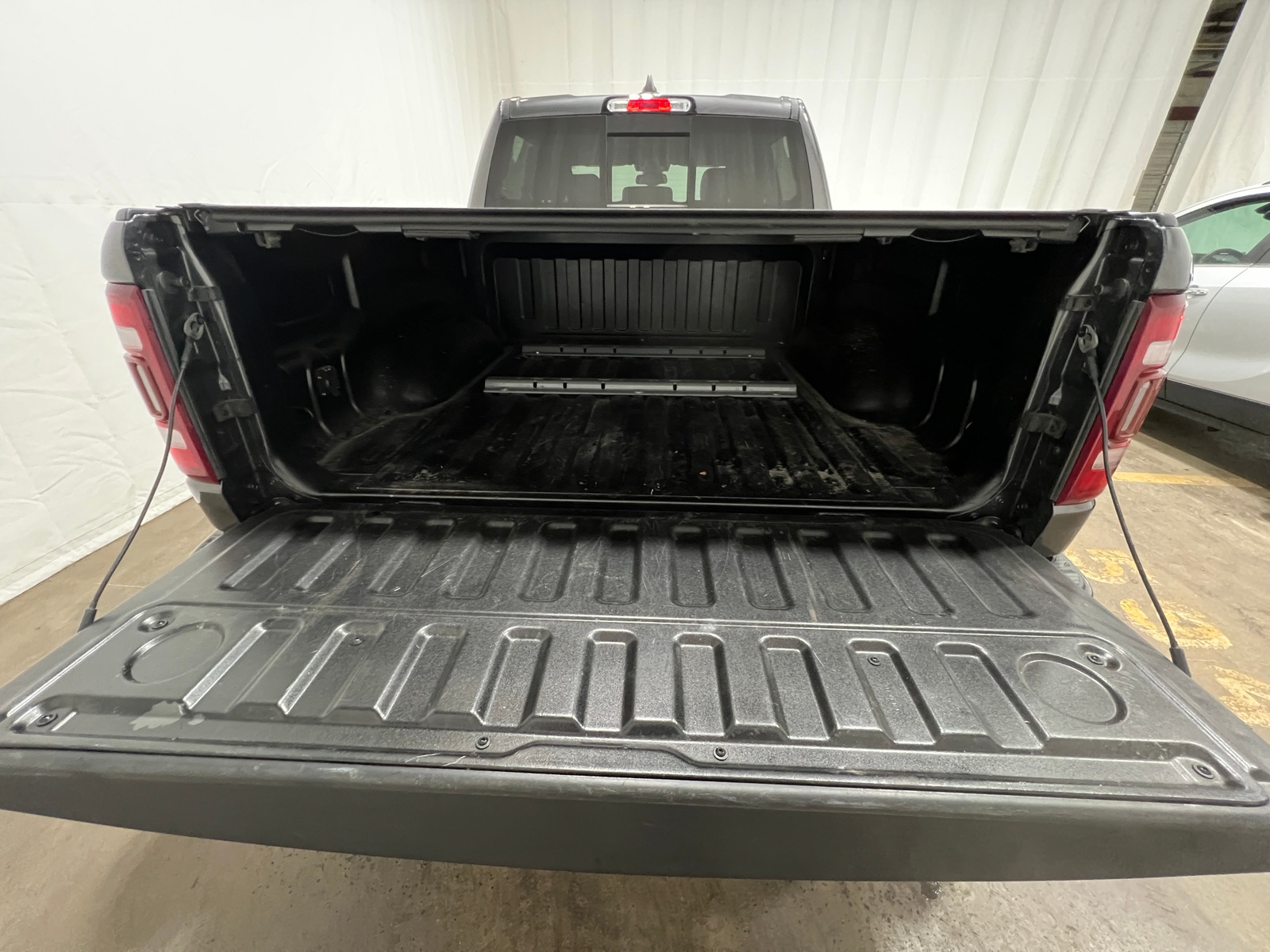 Thumbnail: 2020 RAM 1500 - 6