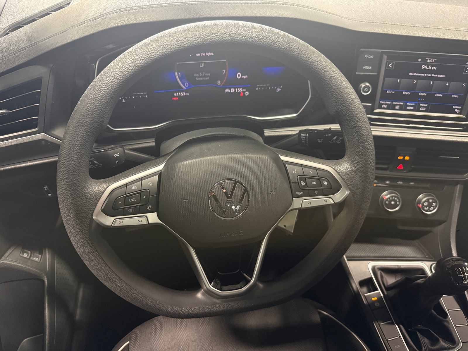 Thumbnail: 2023 Volkswagen Jetta - 5