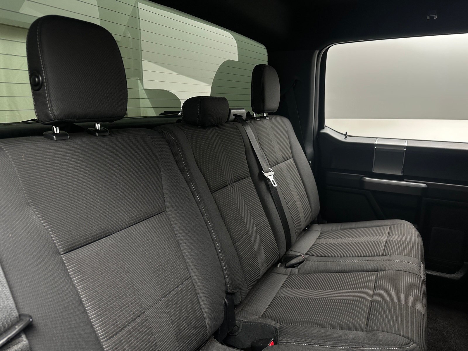 Thumbnail: 2016 Ford Econoline - 6