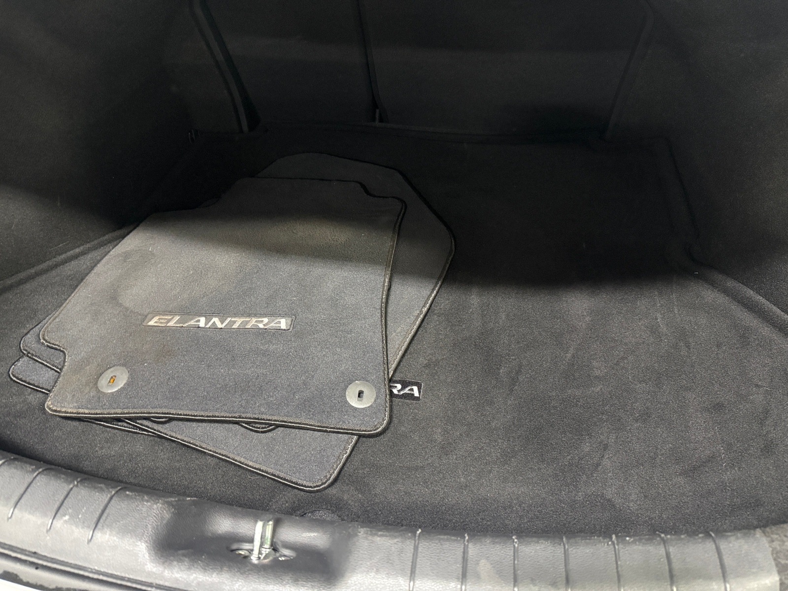 Thumbnail: 2019 Hyundai Elantra - 7