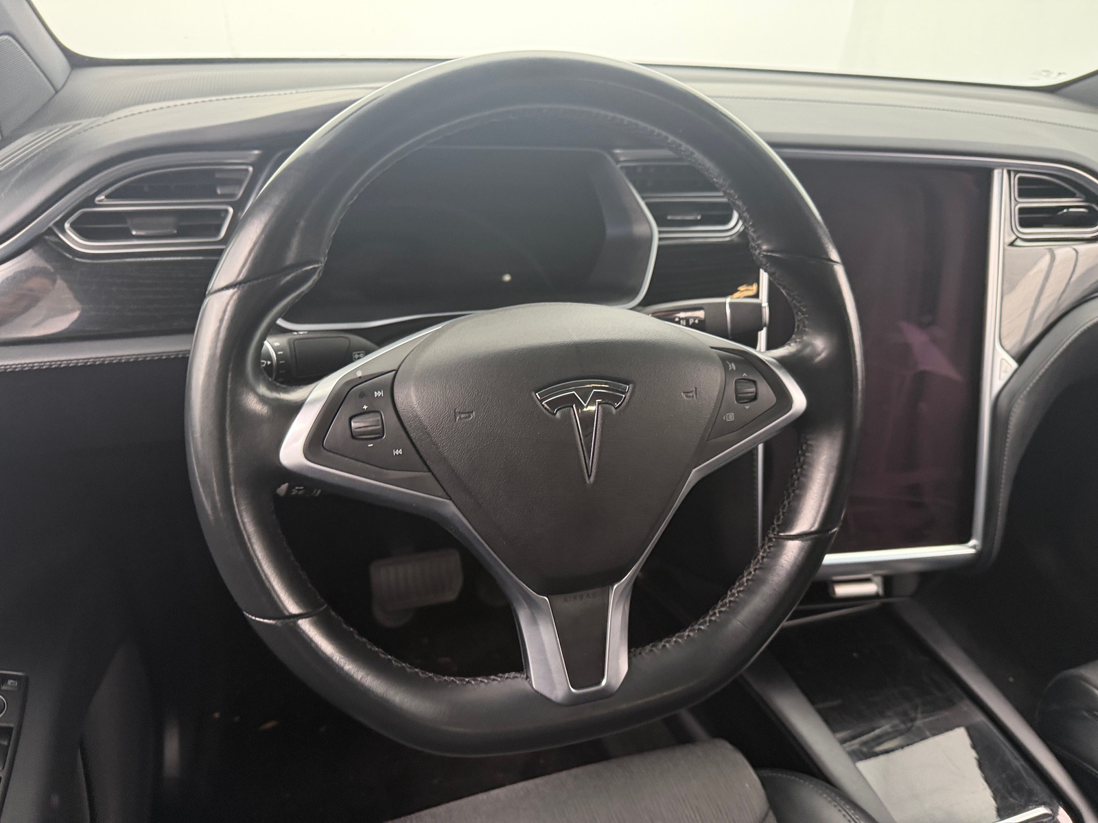 Thumbnail: 2017 Tesla Model X - 4