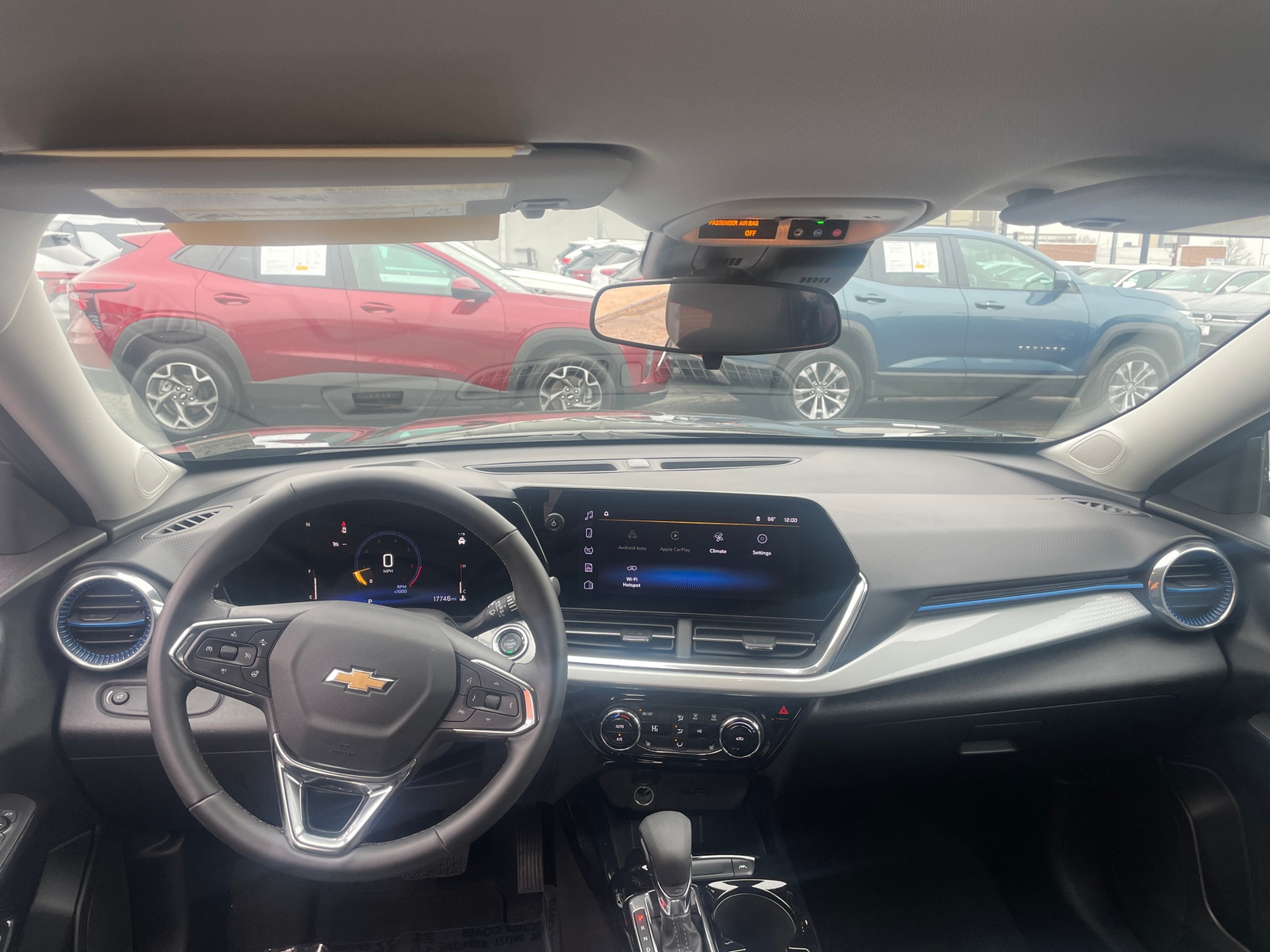 Thumbnail: 2025 Chevrolet Trax - 3