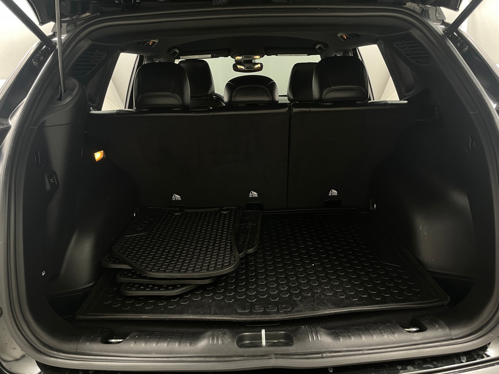 Thumbnail: 2022 Jeep Compass - 7