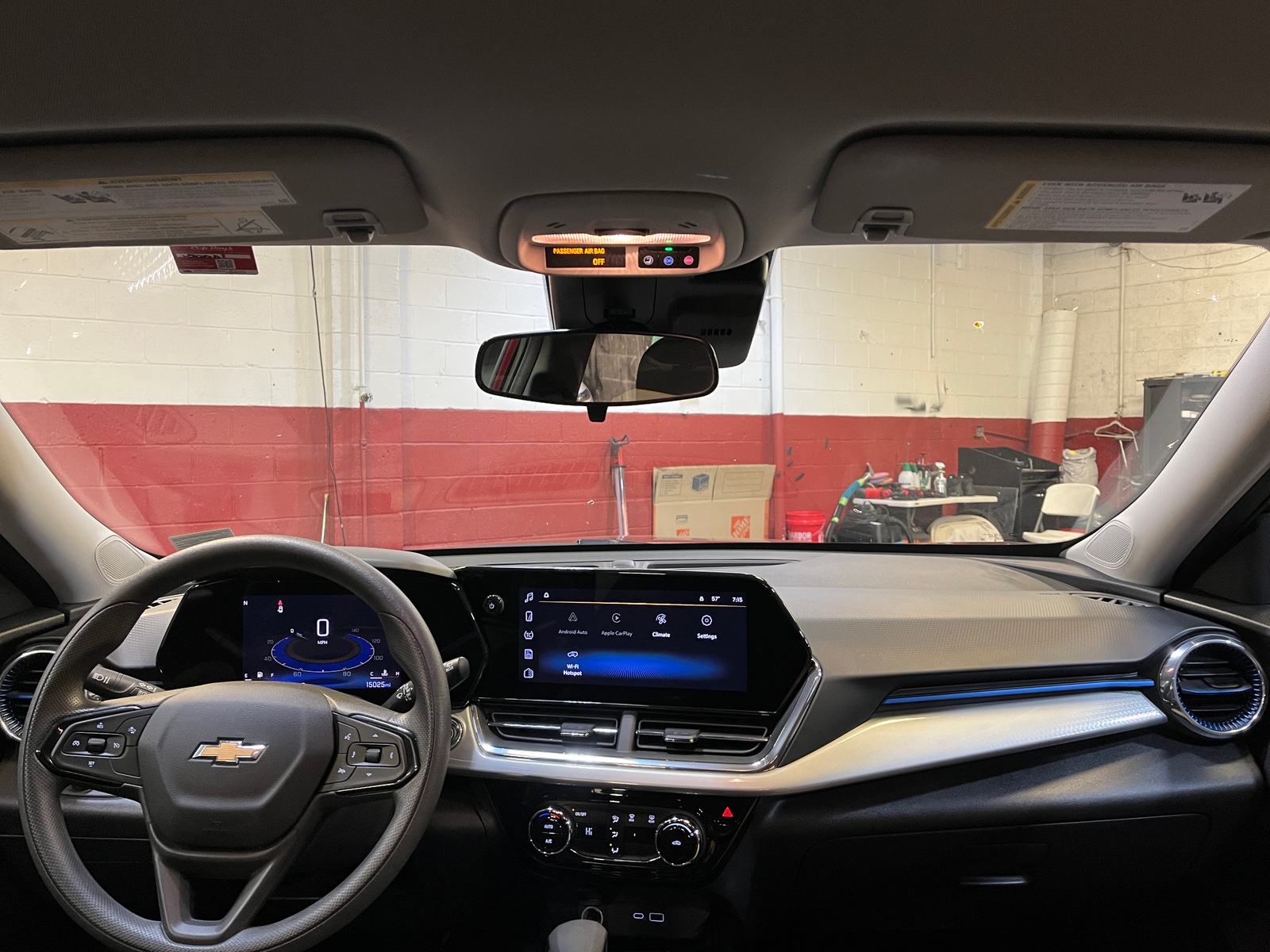 Thumbnail: 2025 Chevrolet Trax - 3