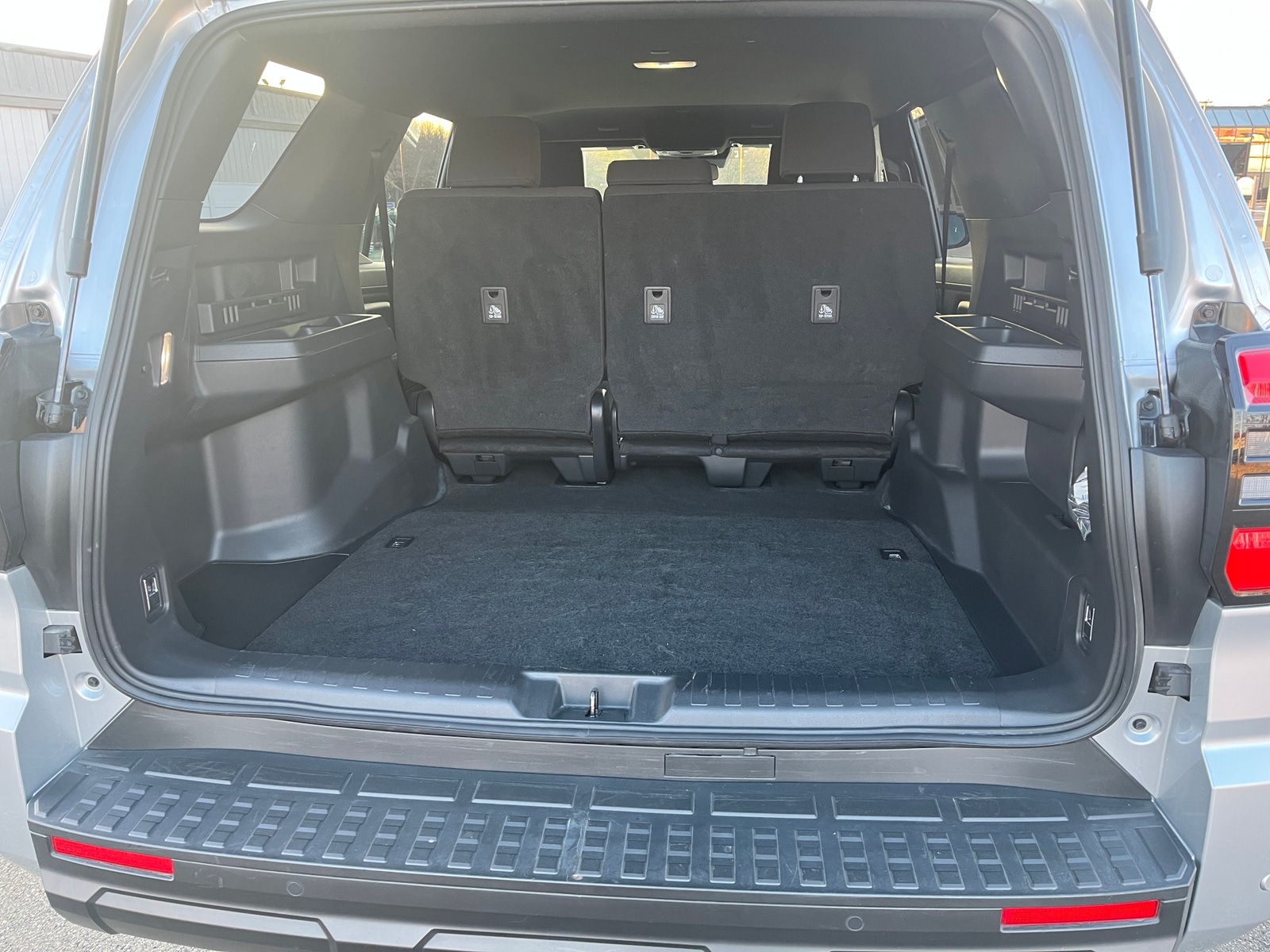 Thumbnail: 2025 Toyota 4Runner - 6