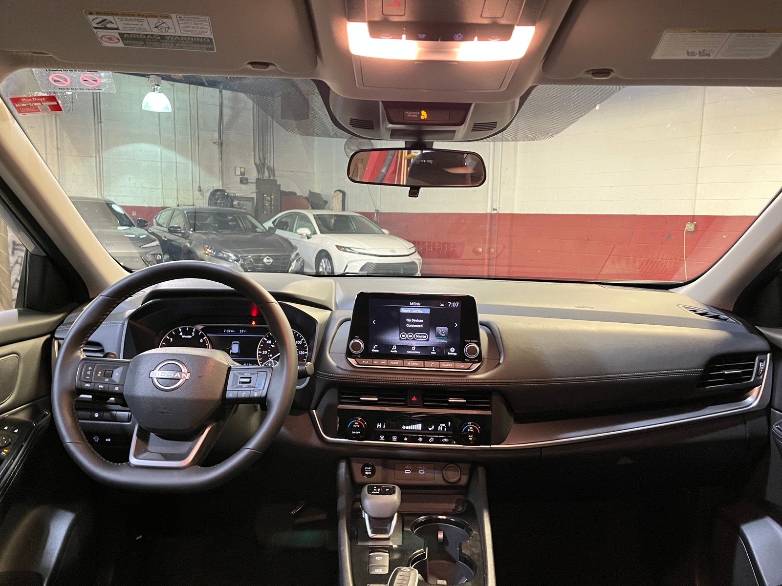 Thumbnail: 2025 Nissan Rogue - 3