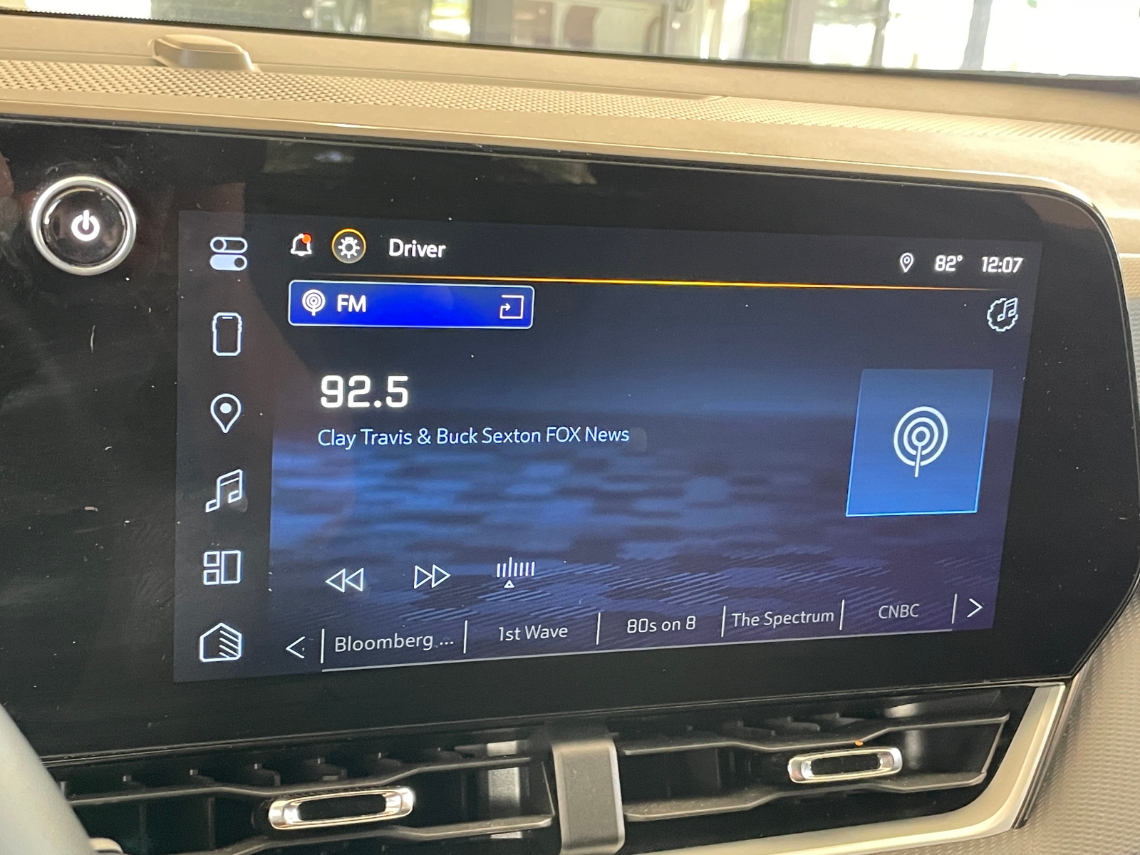 Thumbnail: 2025 Chevrolet Equinox - 4