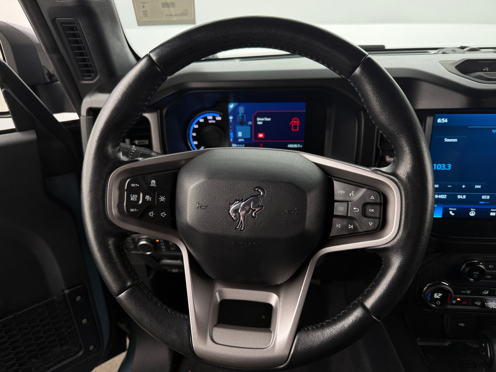 Thumbnail: 2021 Ford Bronco - 4