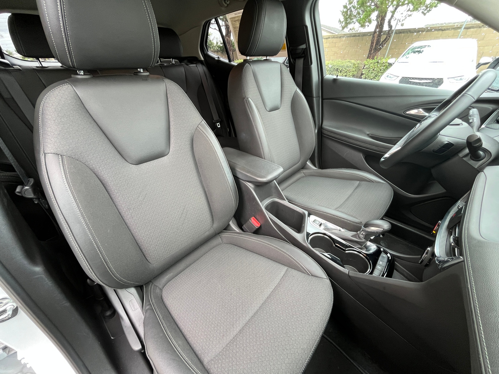 Thumbnail: 2025 Buick Encore GX - 2