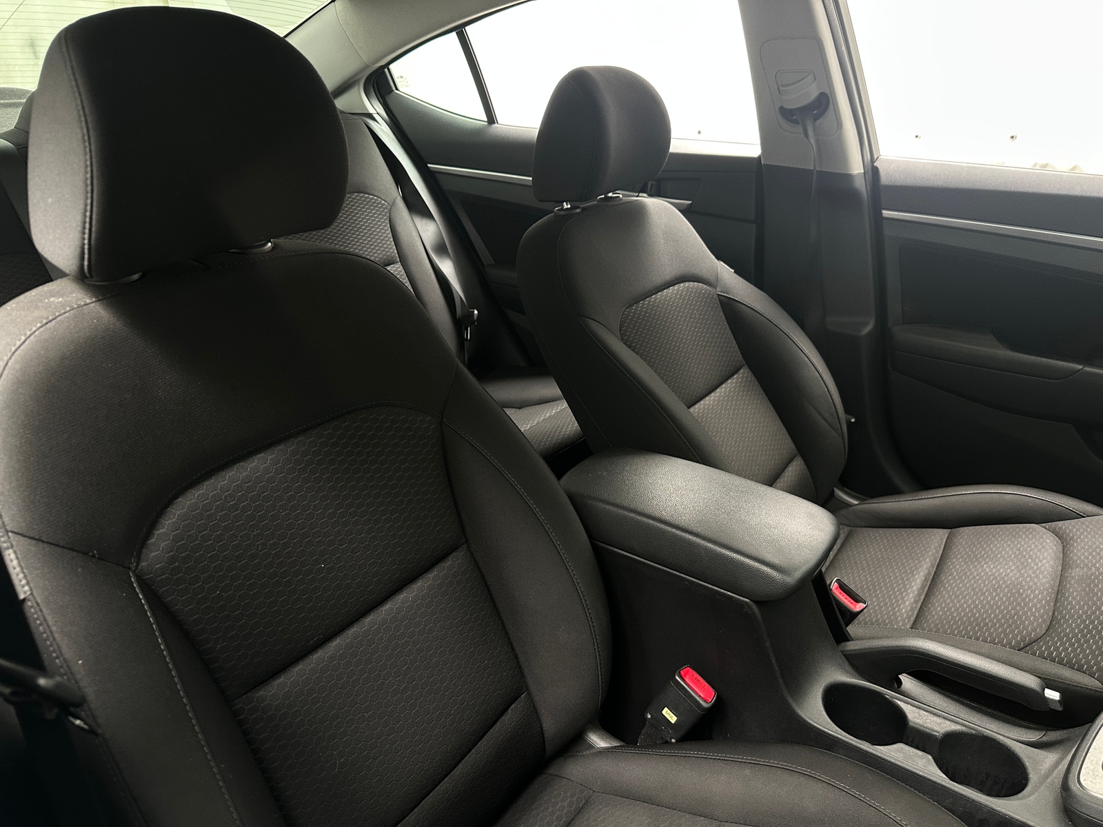 Thumbnail: 2020 Hyundai Elantra - 2