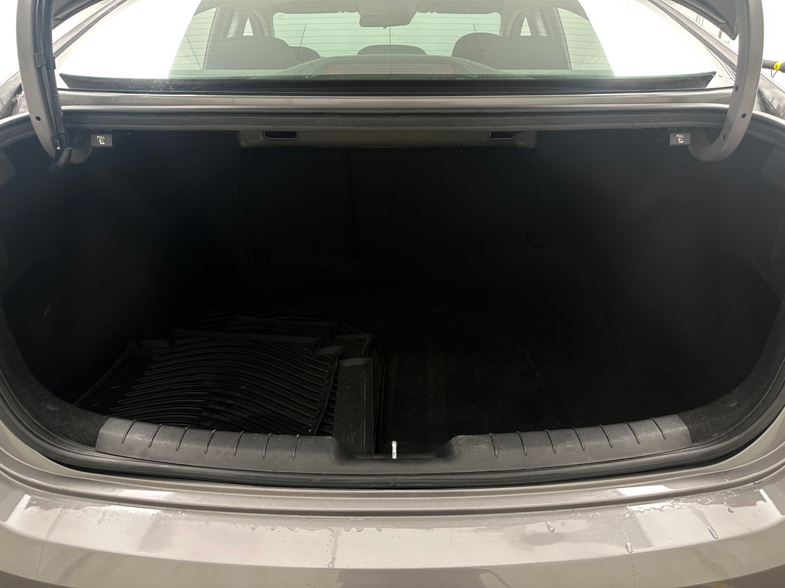 Thumbnail: 2020 Hyundai Elantra - 7