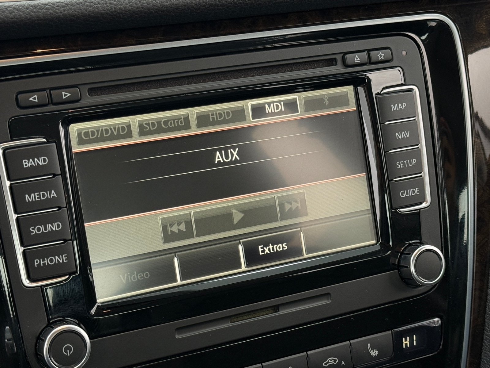 Thumbnail: 2014 Volkswagen Passat - 3