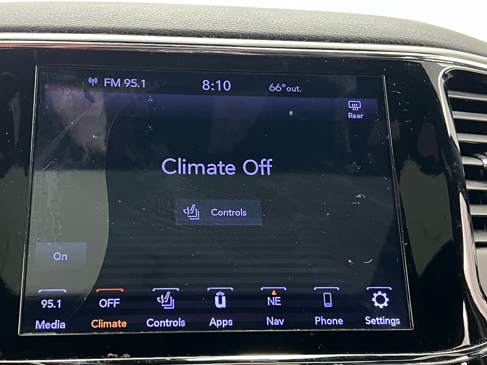 Thumbnail: 2019 Jeep Grand Cherokee - 3