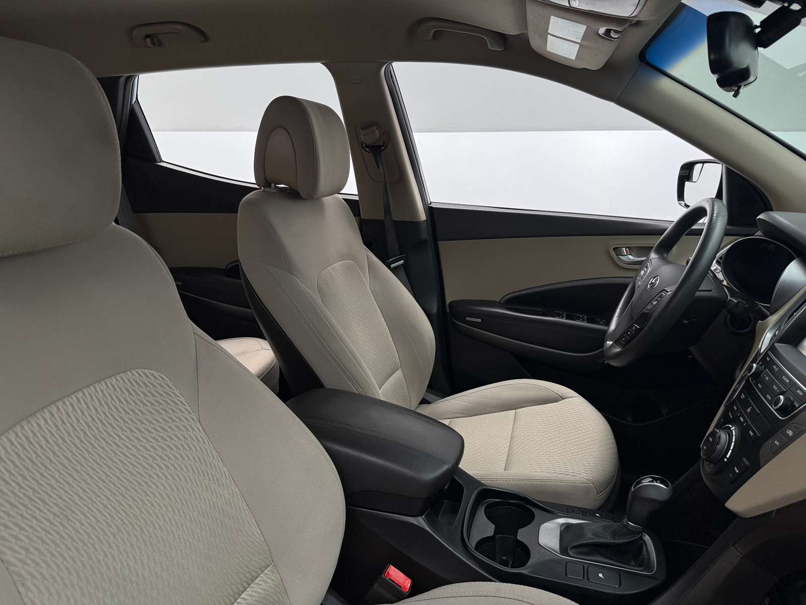 Thumbnail: 2018 Hyundai Santa Fe - 2