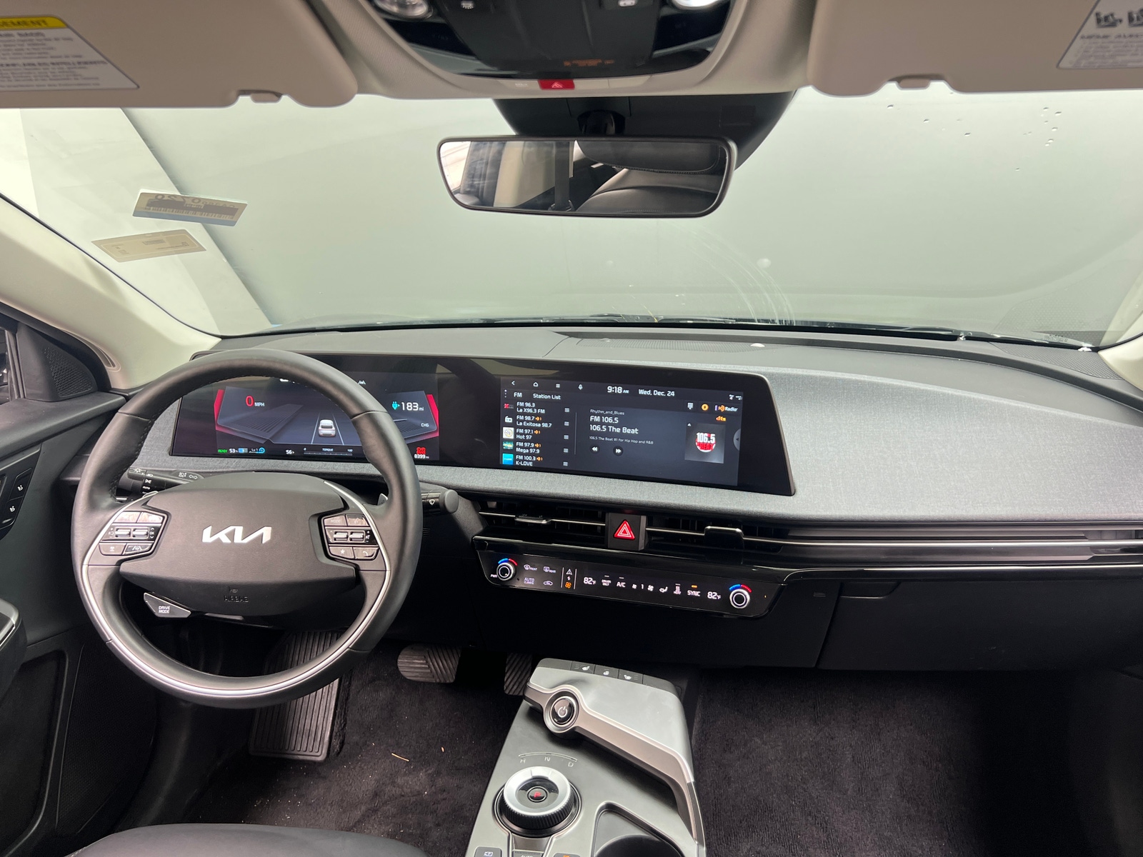 Thumbnail: 2024 Kia EV6 - 2