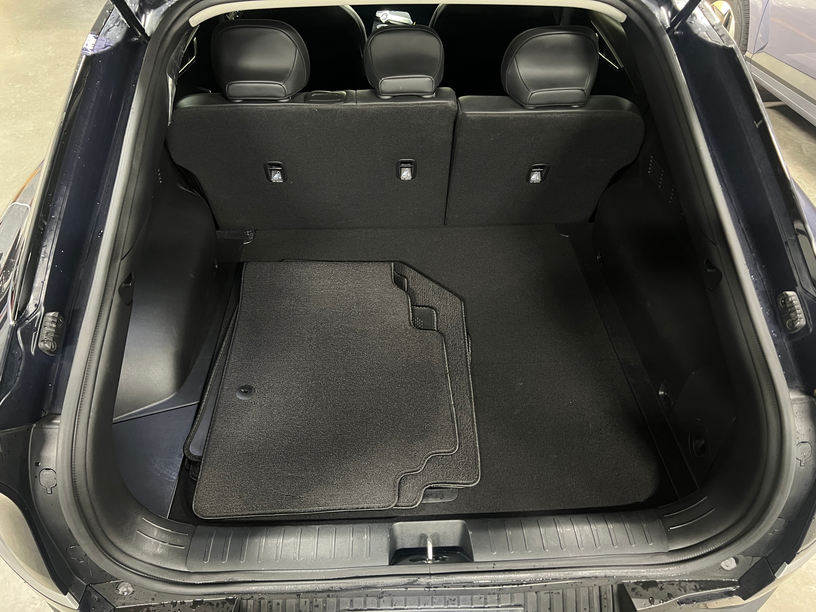 Thumbnail: 2024 Kia EV6 - 6