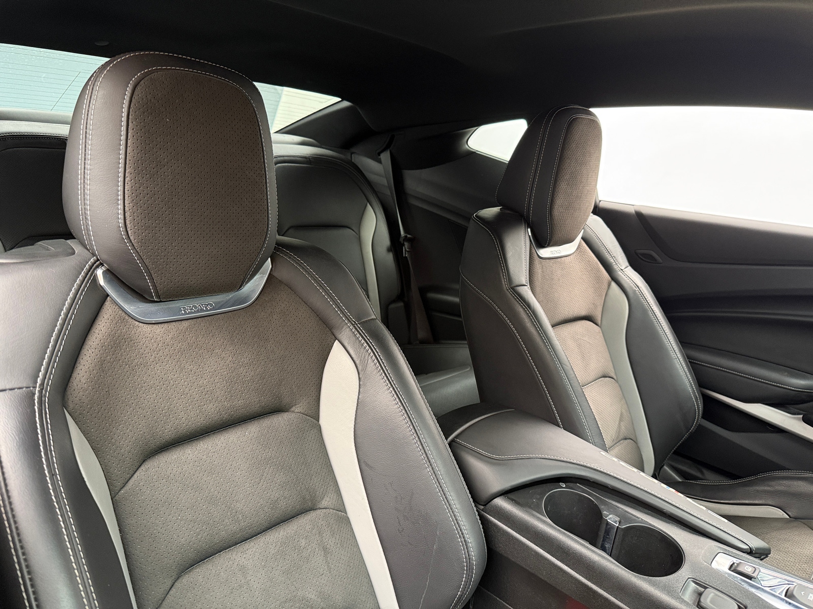 Thumbnail: 2022 Chevrolet Camaro - 2