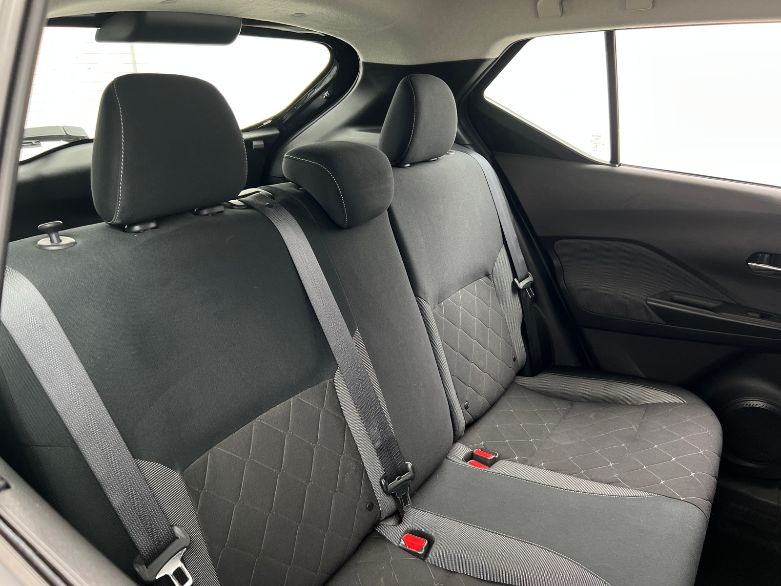 Thumbnail: 2019 Nissan Kicks - 6