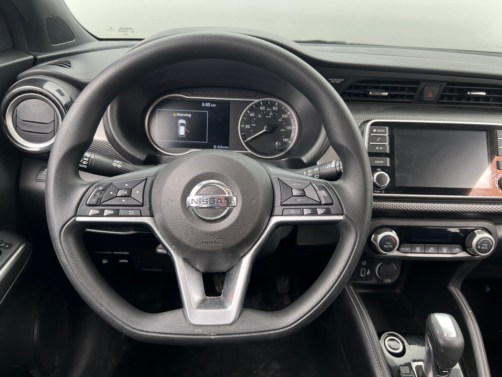 Thumbnail: 2019 Nissan Kicks - 5