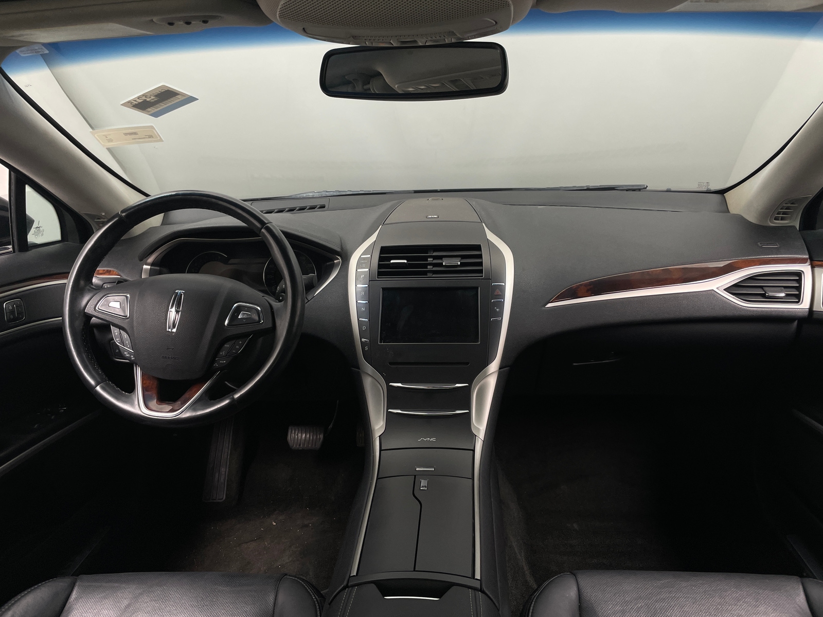 Thumbnail: 2016 Lincoln MKZ - 2