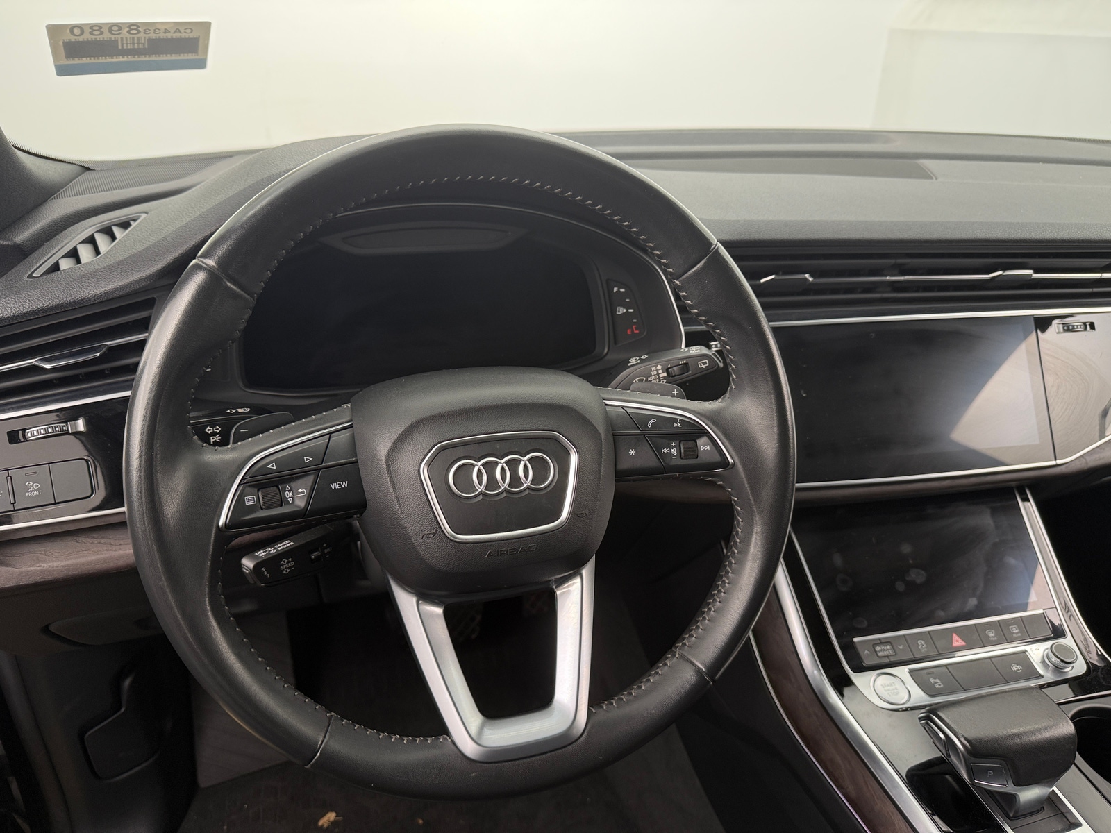 Thumbnail: 2019 Audi Q8 - 4