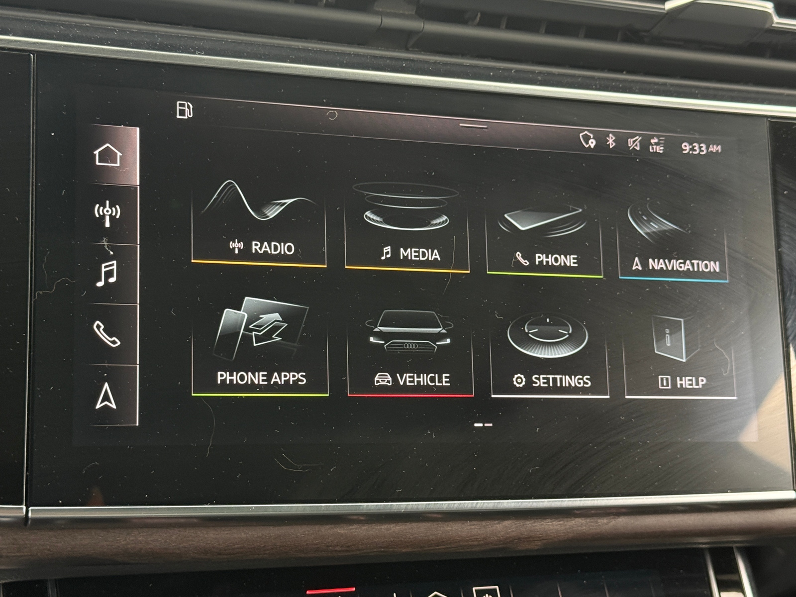 Thumbnail: 2019 Audi Q8 - 3