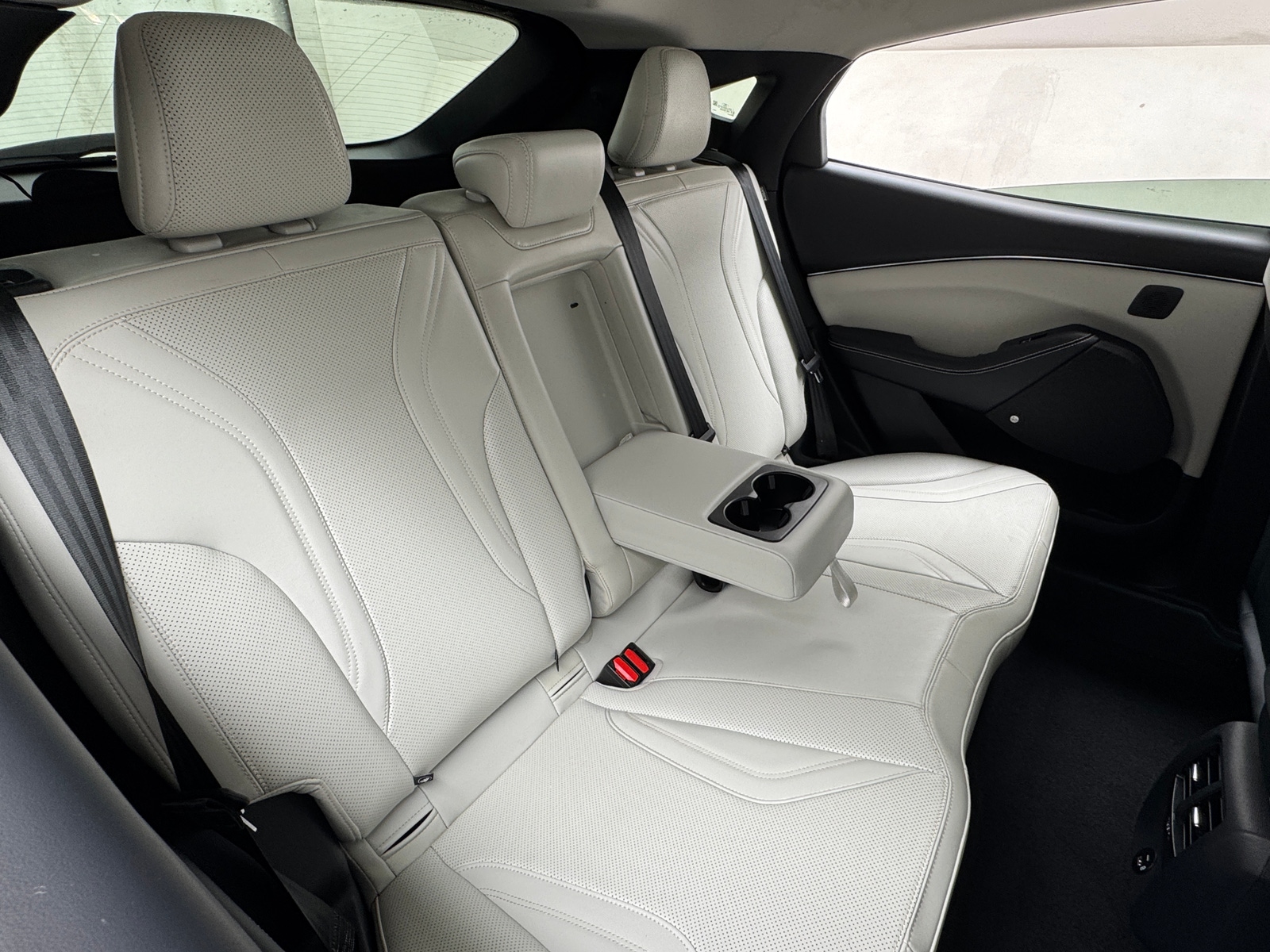 Thumbnail: 2021 Ford Mustang Mach-E - 5