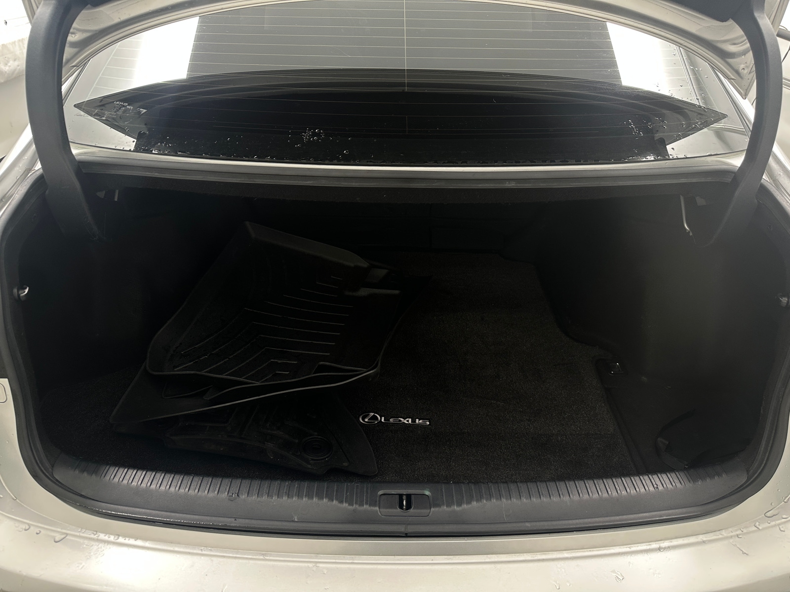 Thumbnail: 2016 Lexus IS - 6