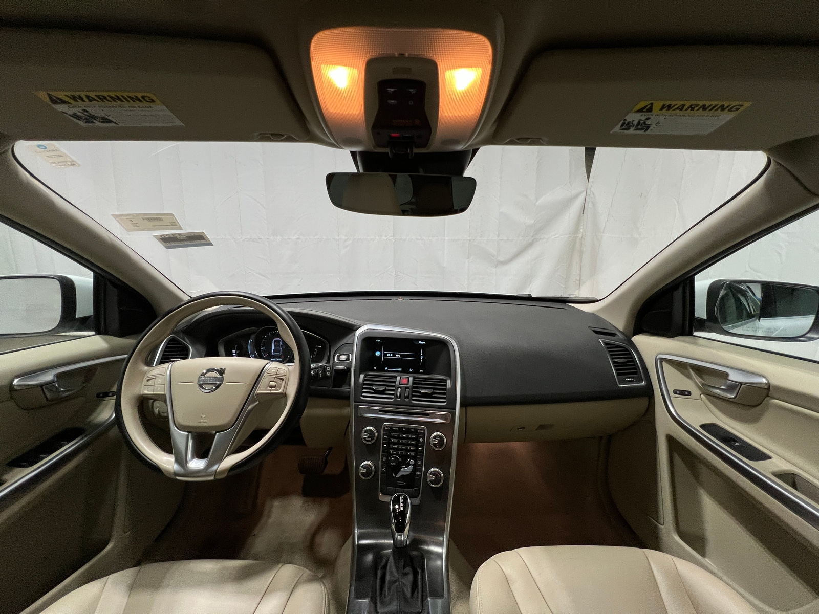 Thumbnail: 2015 Volvo XC60 - 2