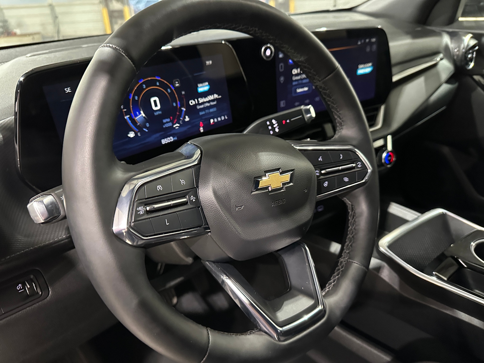 Thumbnail: 2025 Chevrolet Equinox - 5